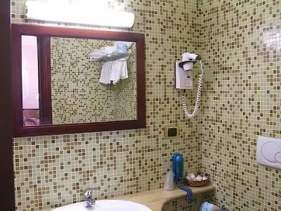 מלון Invictus 3*