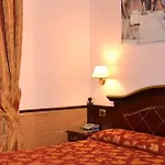 Hotel Invictus 3*
