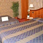 Hotel Invictus 3*